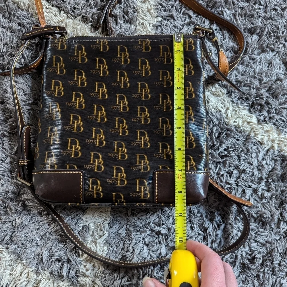 Dooney & Bourke Brown Crossbody Everyday Bag Signature DB Logo
